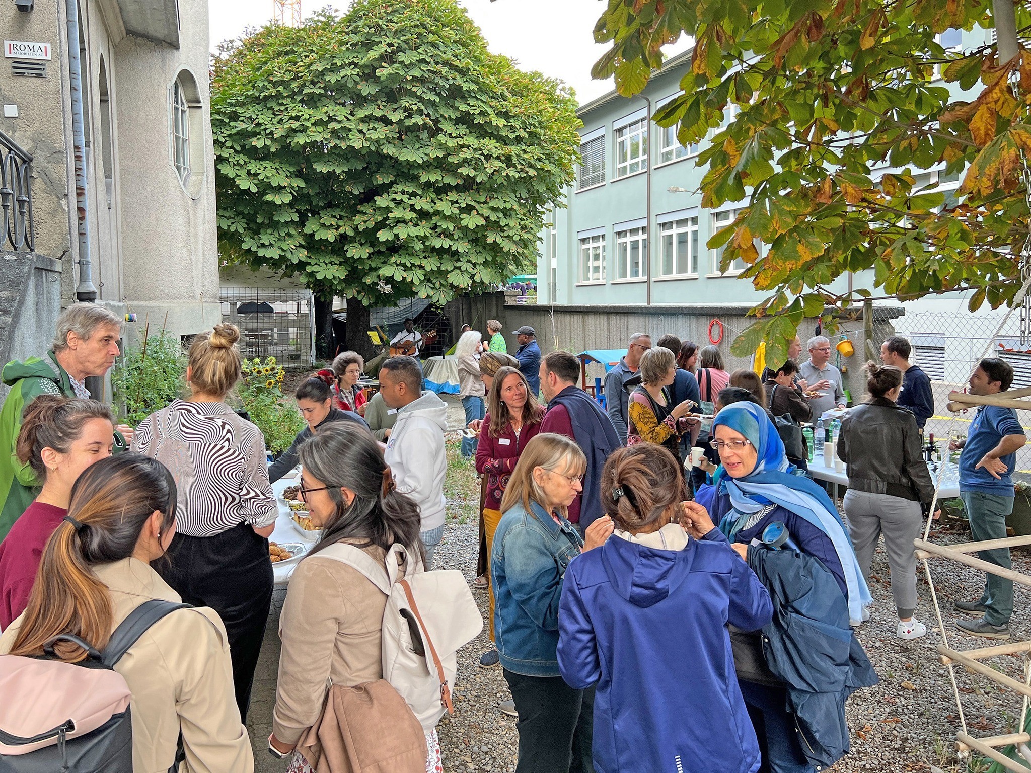 multimondo-jahres-apero.jpg